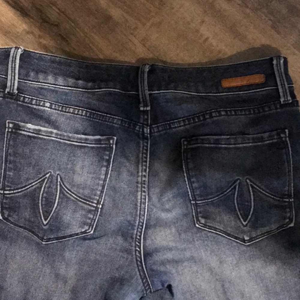 Jeans - Picture 5 of 5